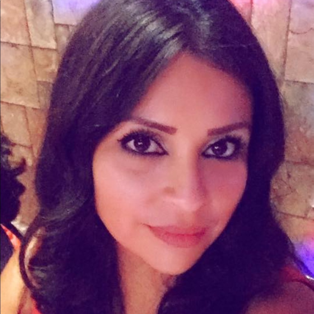 Meet your Posher, Karina